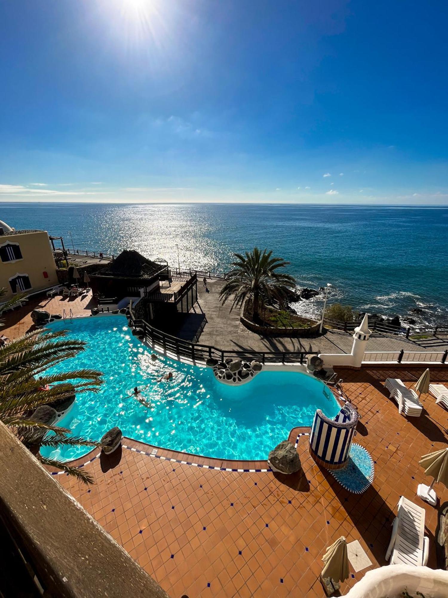 Beautiful Apartment Altamar Playa Del Aguila  Extérieur photo